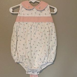 Dondolo bubble with embroidered flowers